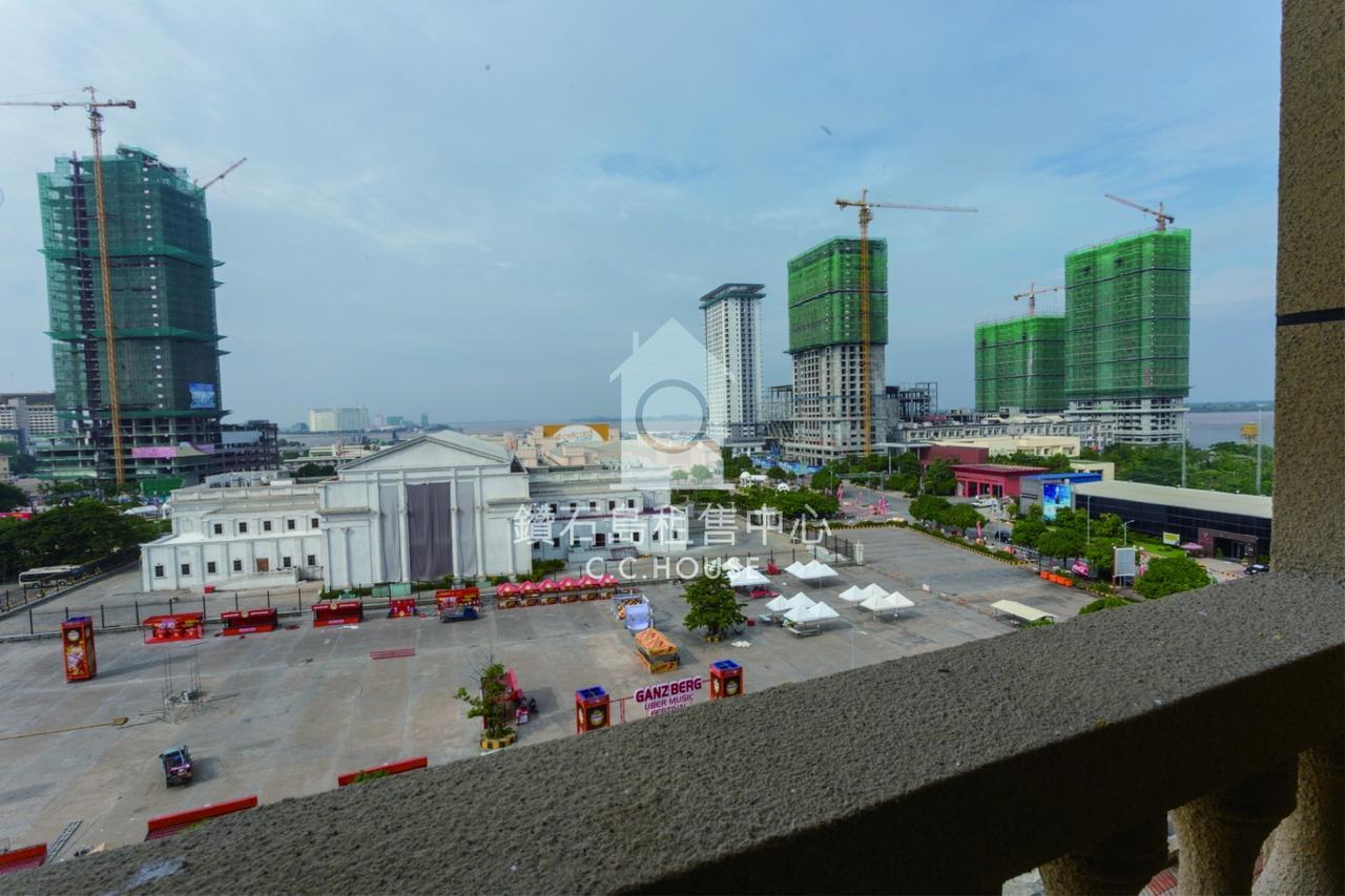 钻石名邸 Diamond One Hotel And Serviced Apartment Phnom Penh Exteriör bild