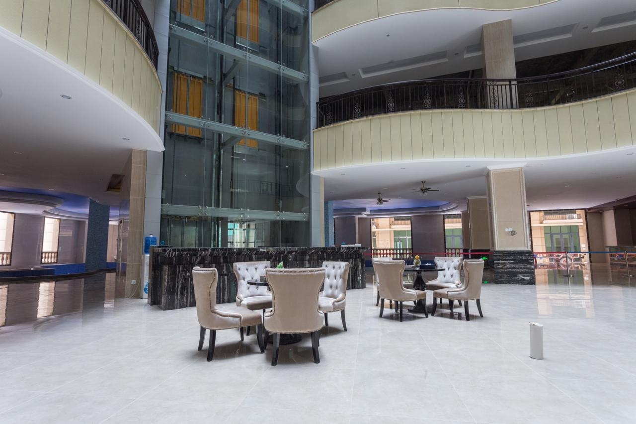 钻石名邸 Diamond One Hotel And Serviced Apartment Phnom Penh Exteriör bild