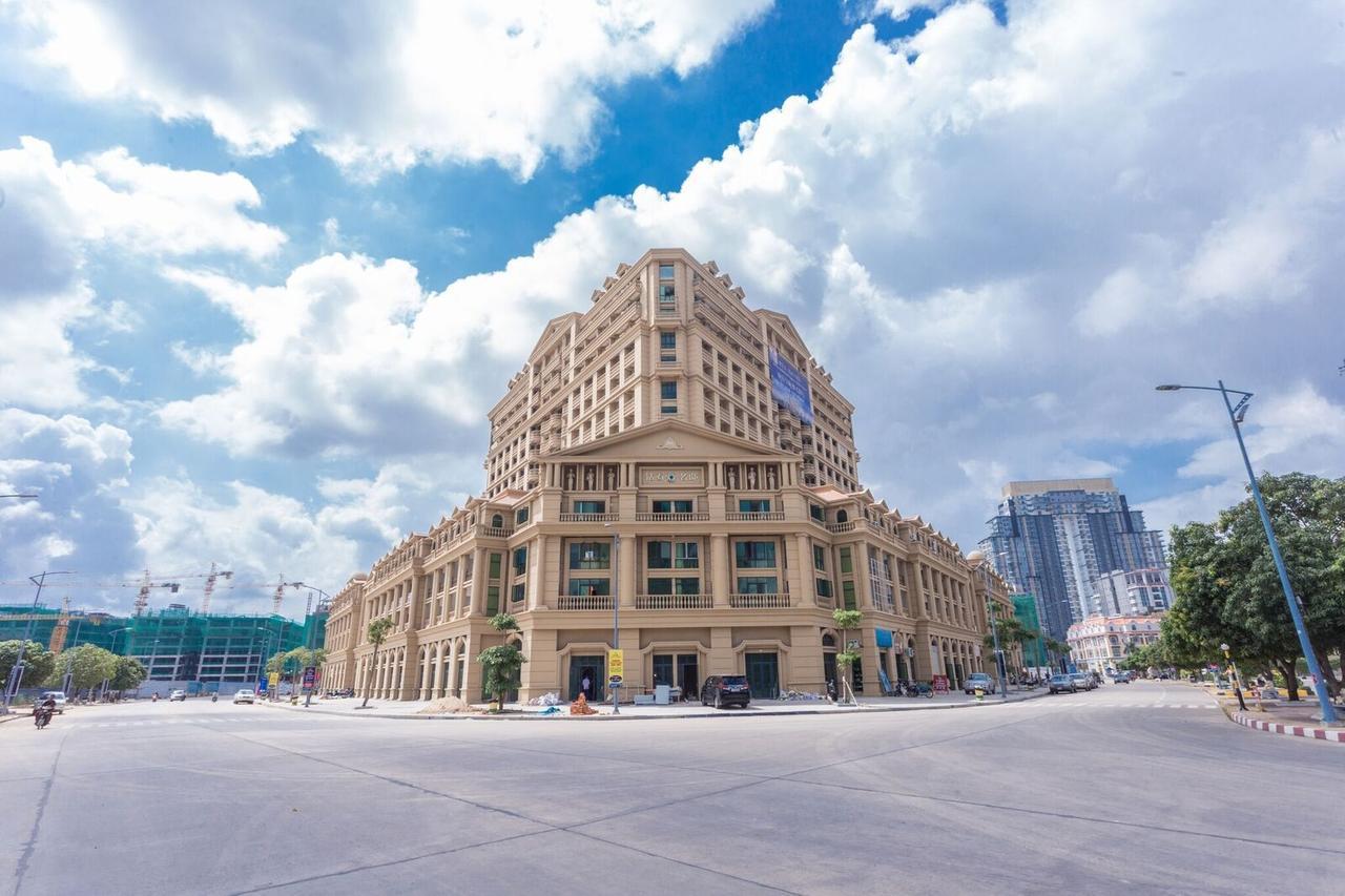 钻石名邸 Diamond One Hotel And Serviced Apartment Phnom Penh Exteriör bild